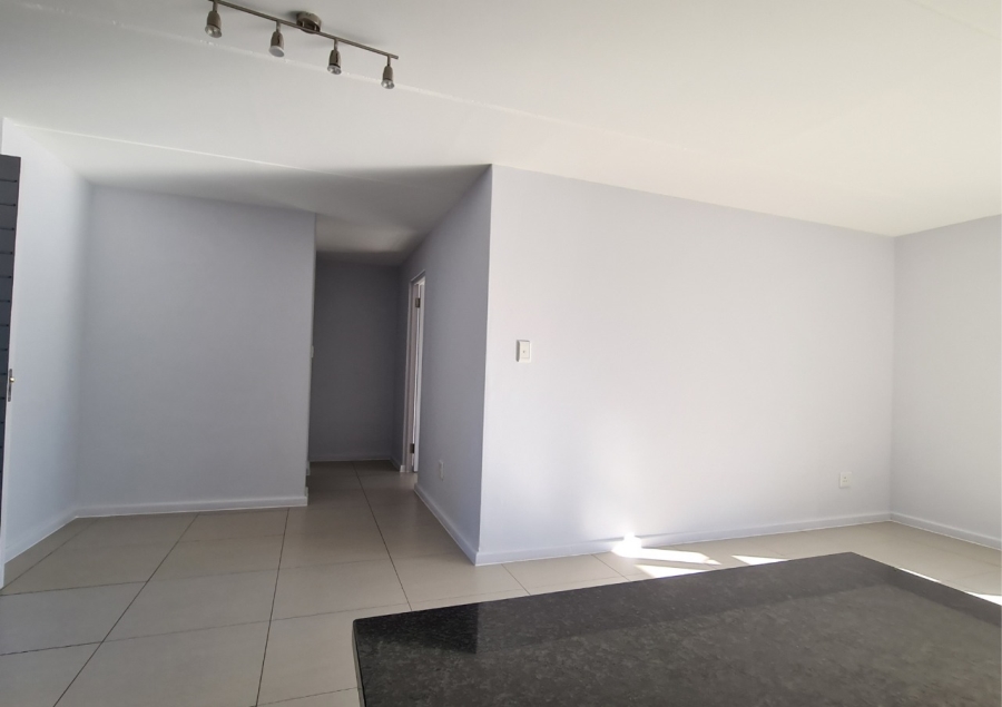 1 Bedroom Property for Sale in Parklands Western Cape
